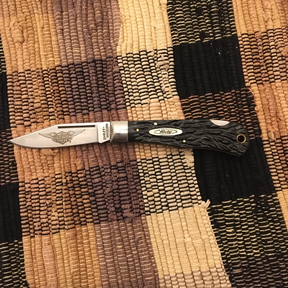 Harley-Davidson Lockback knife.